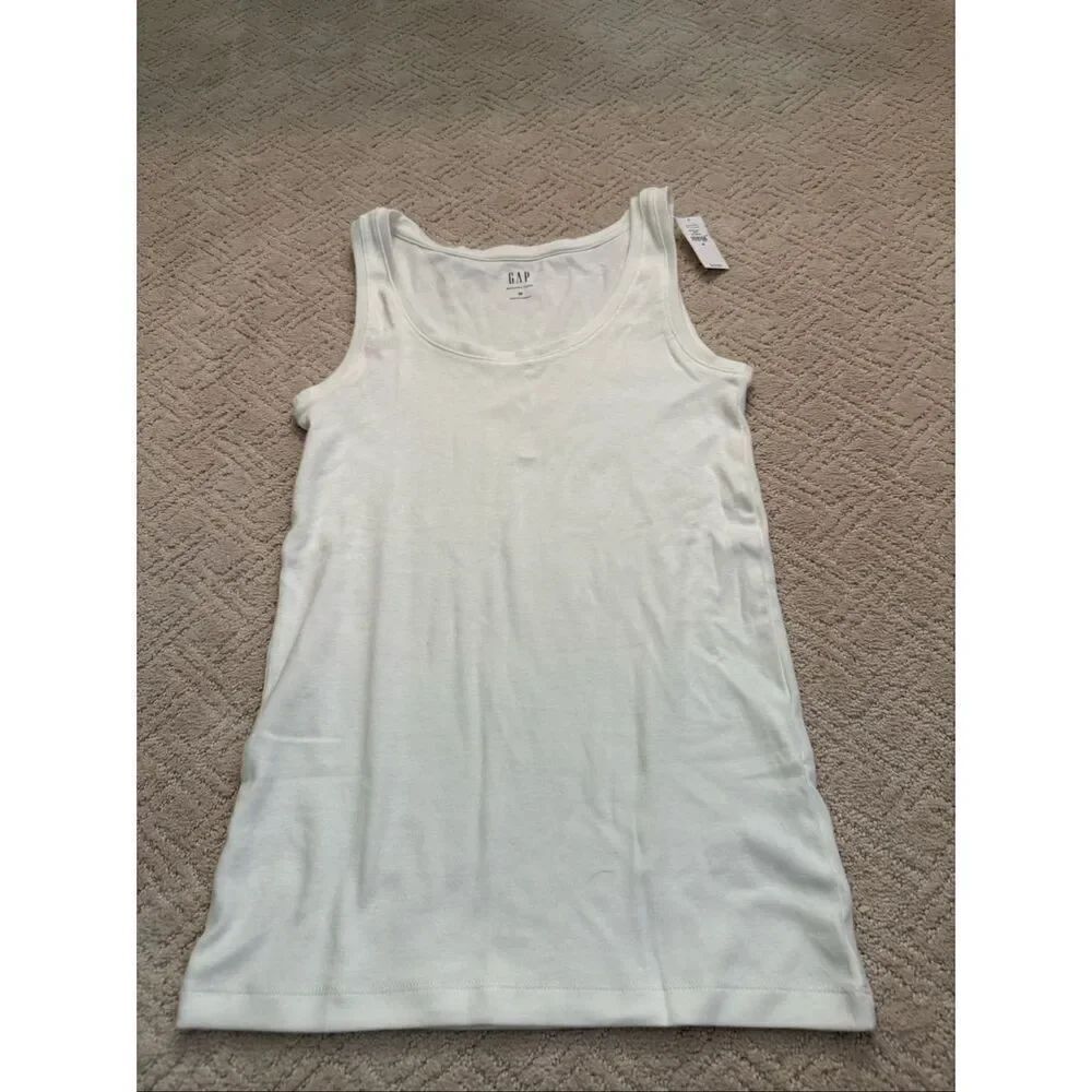 NWT Gap White Modern Tank Top